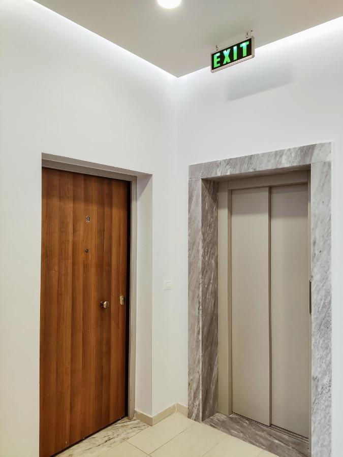 El Rio Apartments Sarande Luaran gambar