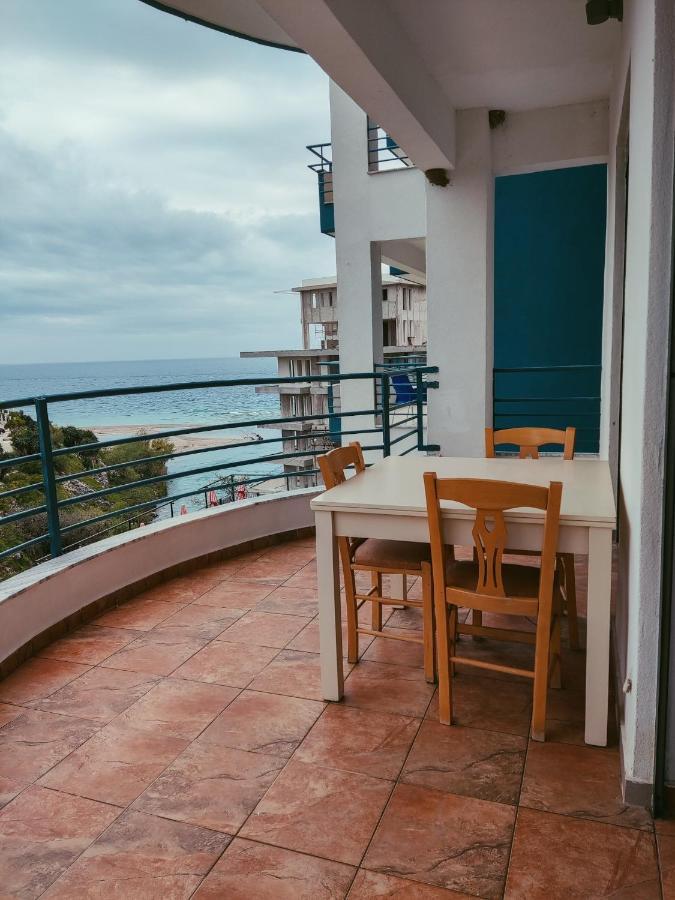 El Rio Apartments Sarande Luaran gambar