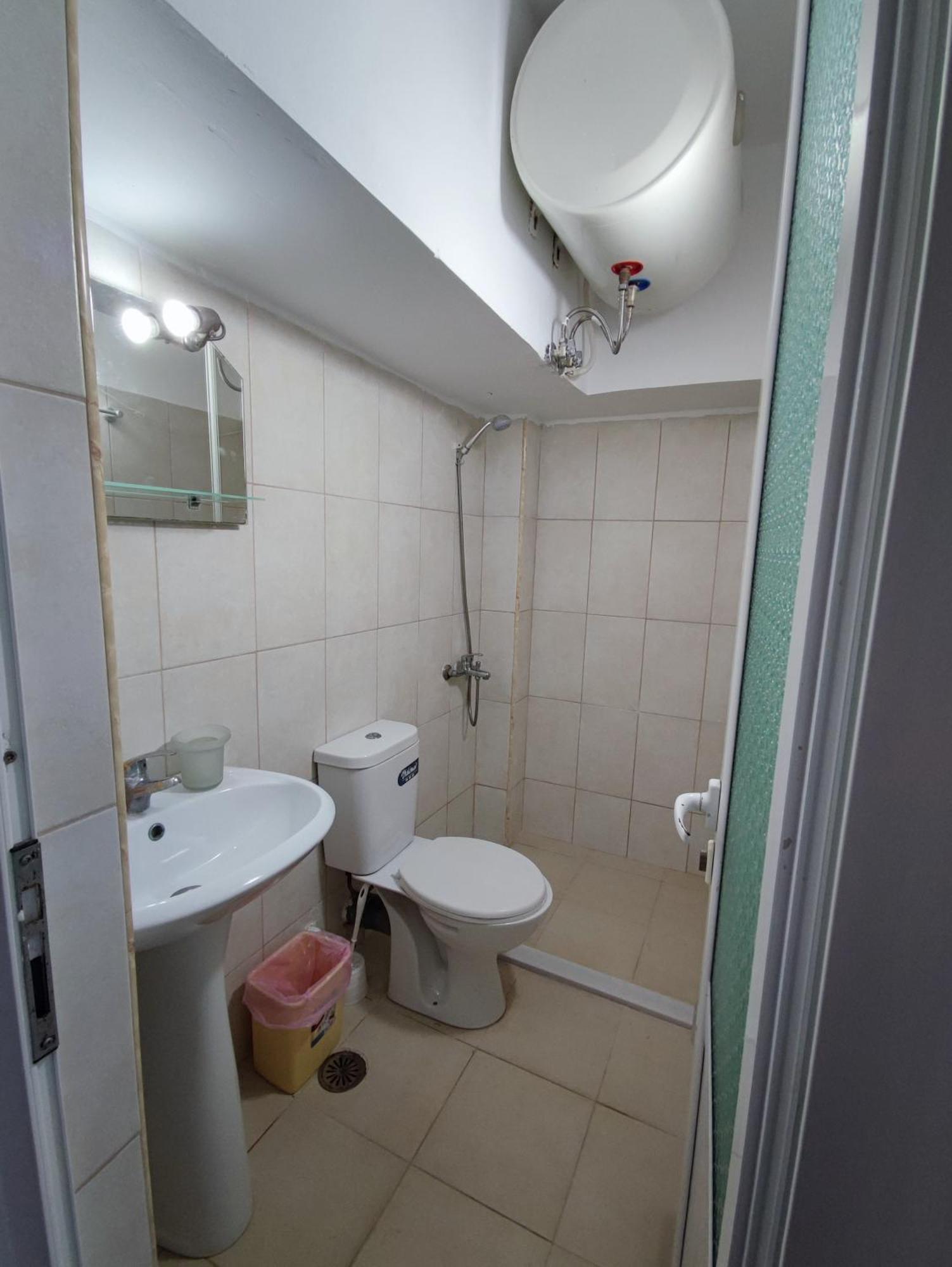 El Rio Apartments Sarande Bilik gambar