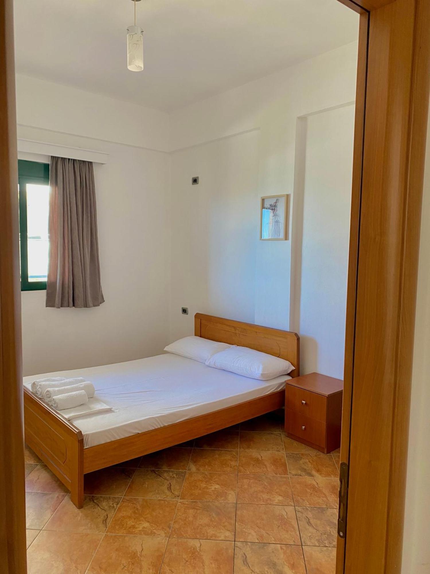 El Rio Apartments Sarande Luaran gambar