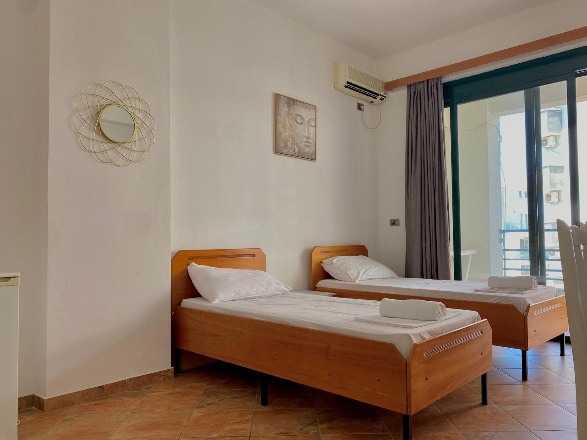 El Rio Apartments Sarande Luaran gambar
