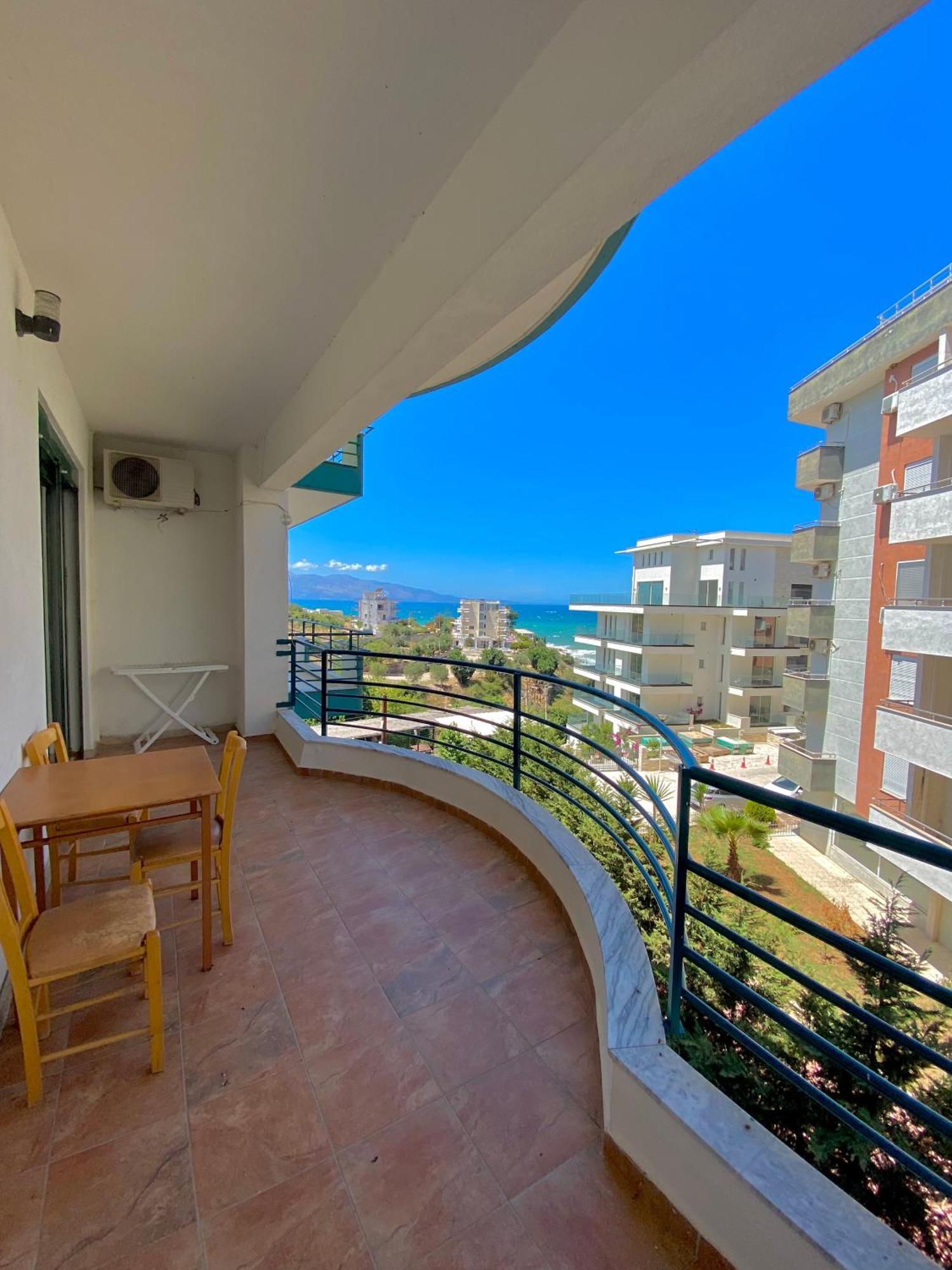 El Rio Apartments Sarande Luaran gambar